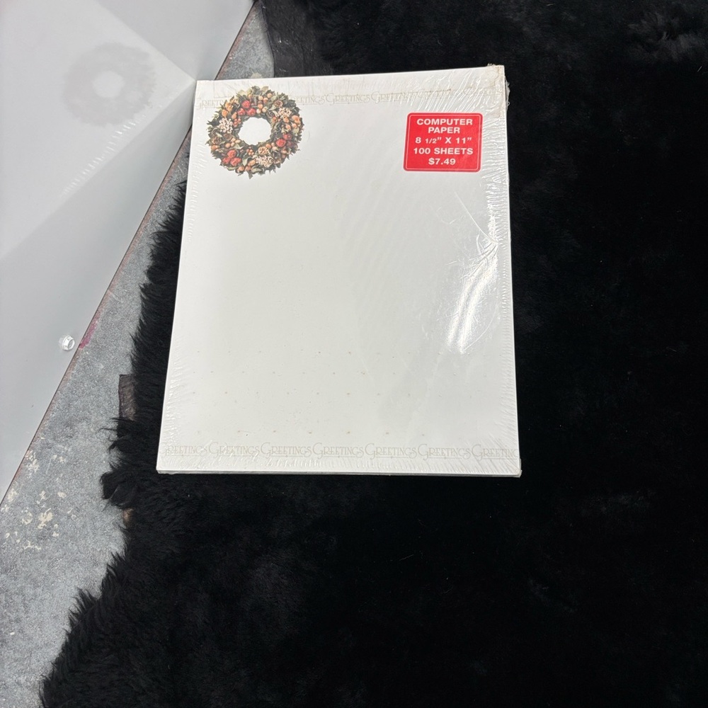 NWT Ensemble Hallmark Co Computer Paper 8.5” x 11” Christmas Wreath 100 Sheets